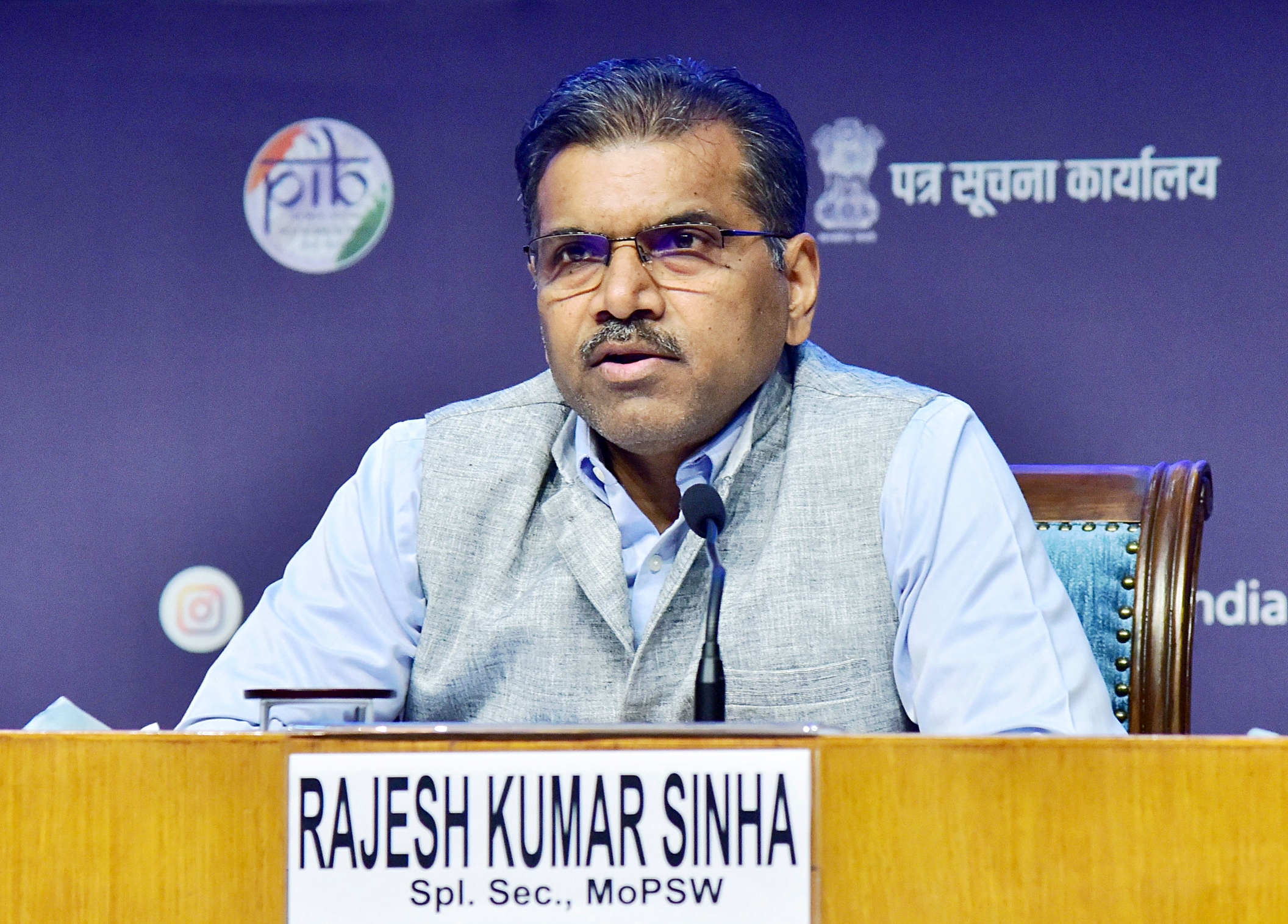 Indian ships, seafarers safe in Persian Gulf; port operations normal: Shipping Ministry