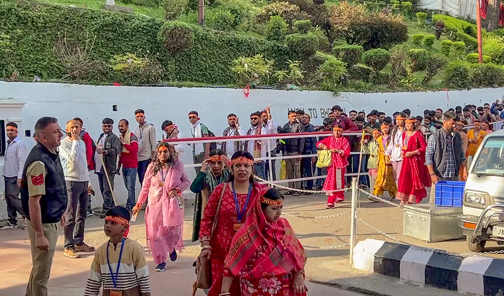Devotees throng temples across India on seventh day of Chaitra Navratri