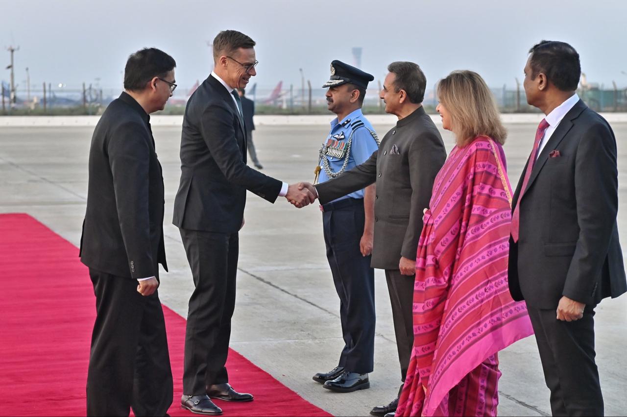 फिनलैंड के राष्ट्रपति अलेक्जेंडर स्टब तीन दिन की राजकीय यात्रा पर भारत पहुंचे