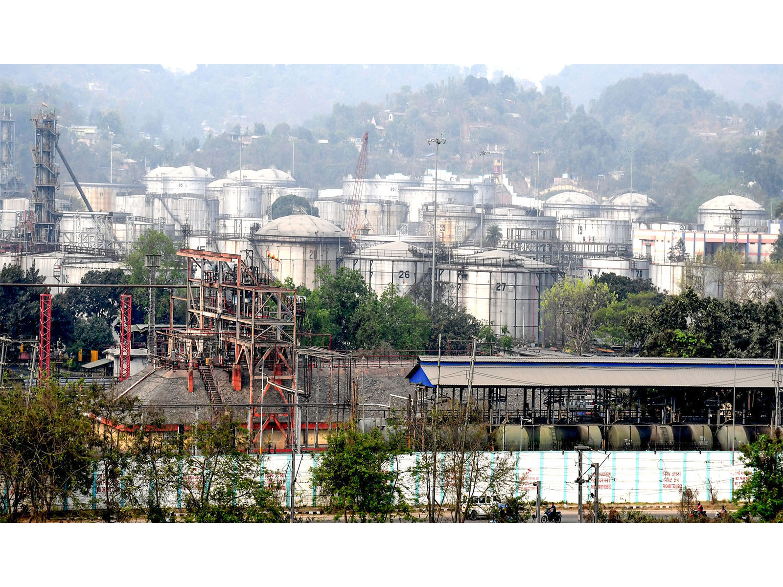 कतर ने रास लफान औद्योगिक शहर पर हुए मिसाइल हमलों से नुकसान की जानकारी दी