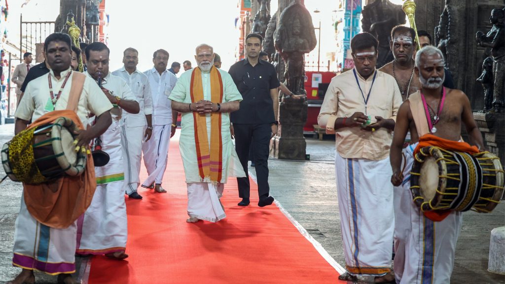 Modi-Arulmigu-3