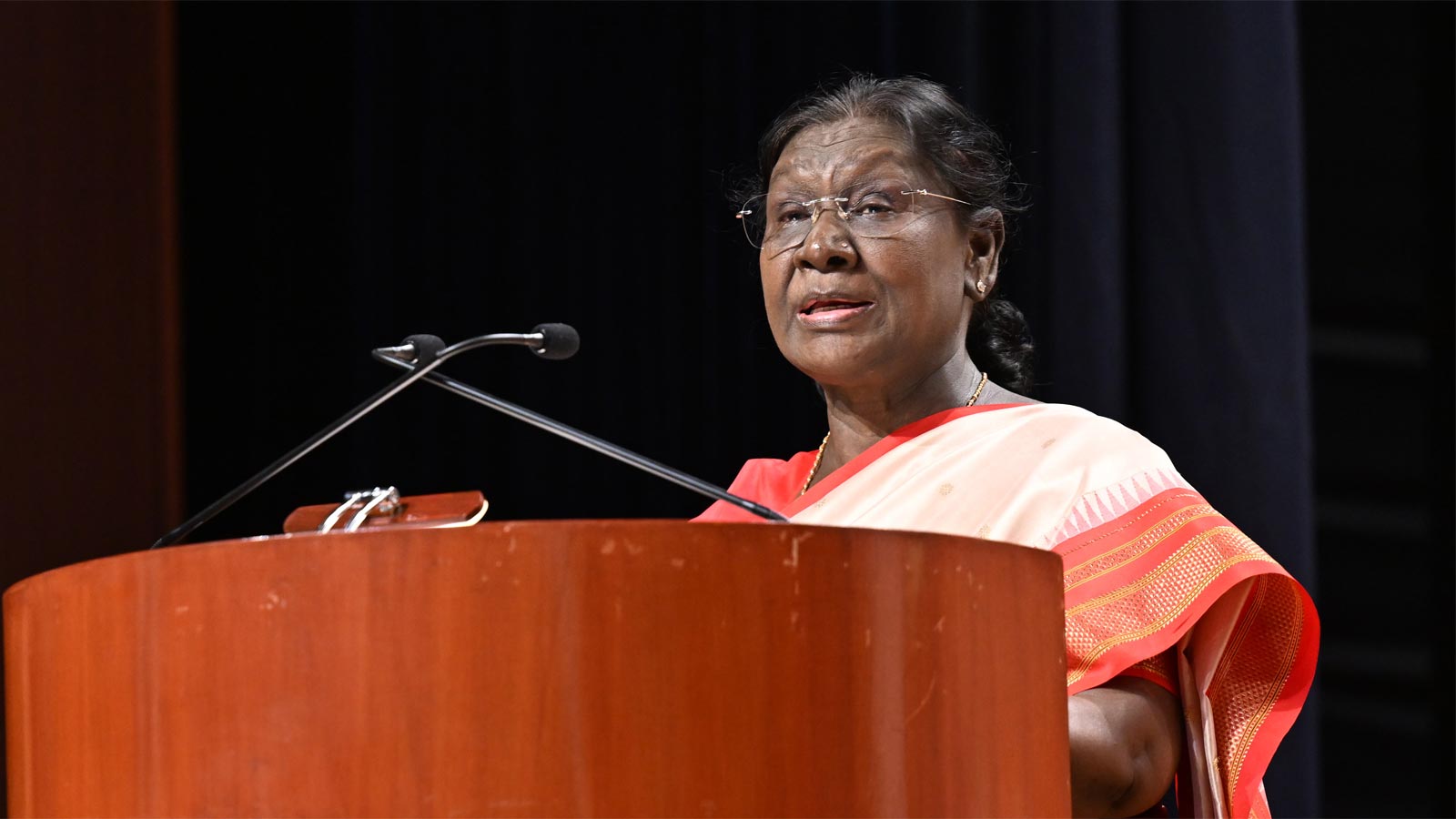 President Murmu extends Easter greetings, calls for peace and harmony