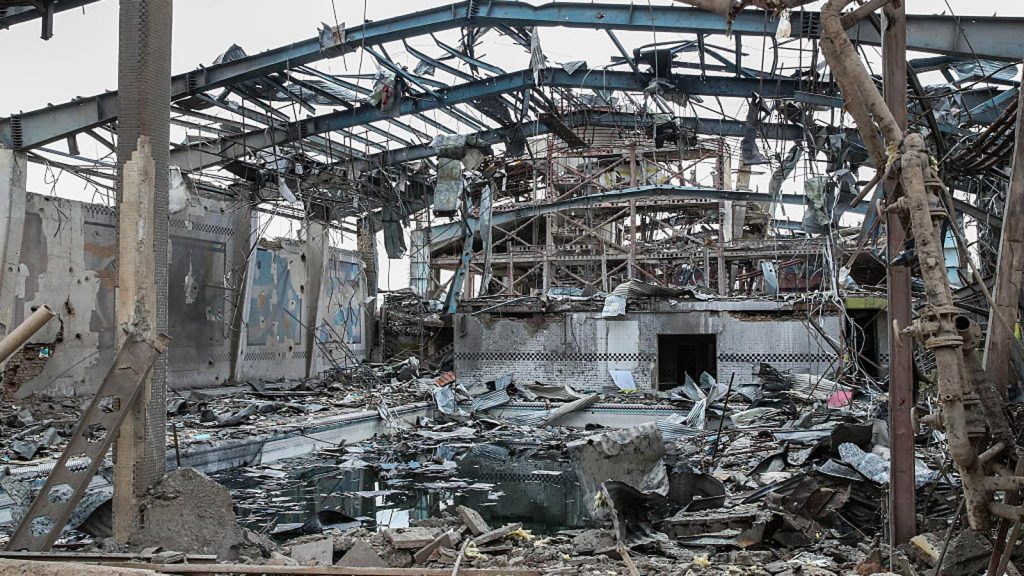 US-strikes-Iran-near-Strait