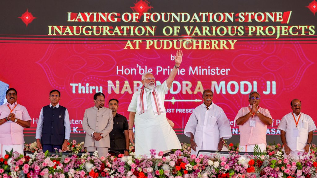 pm-modi-puducherry-2