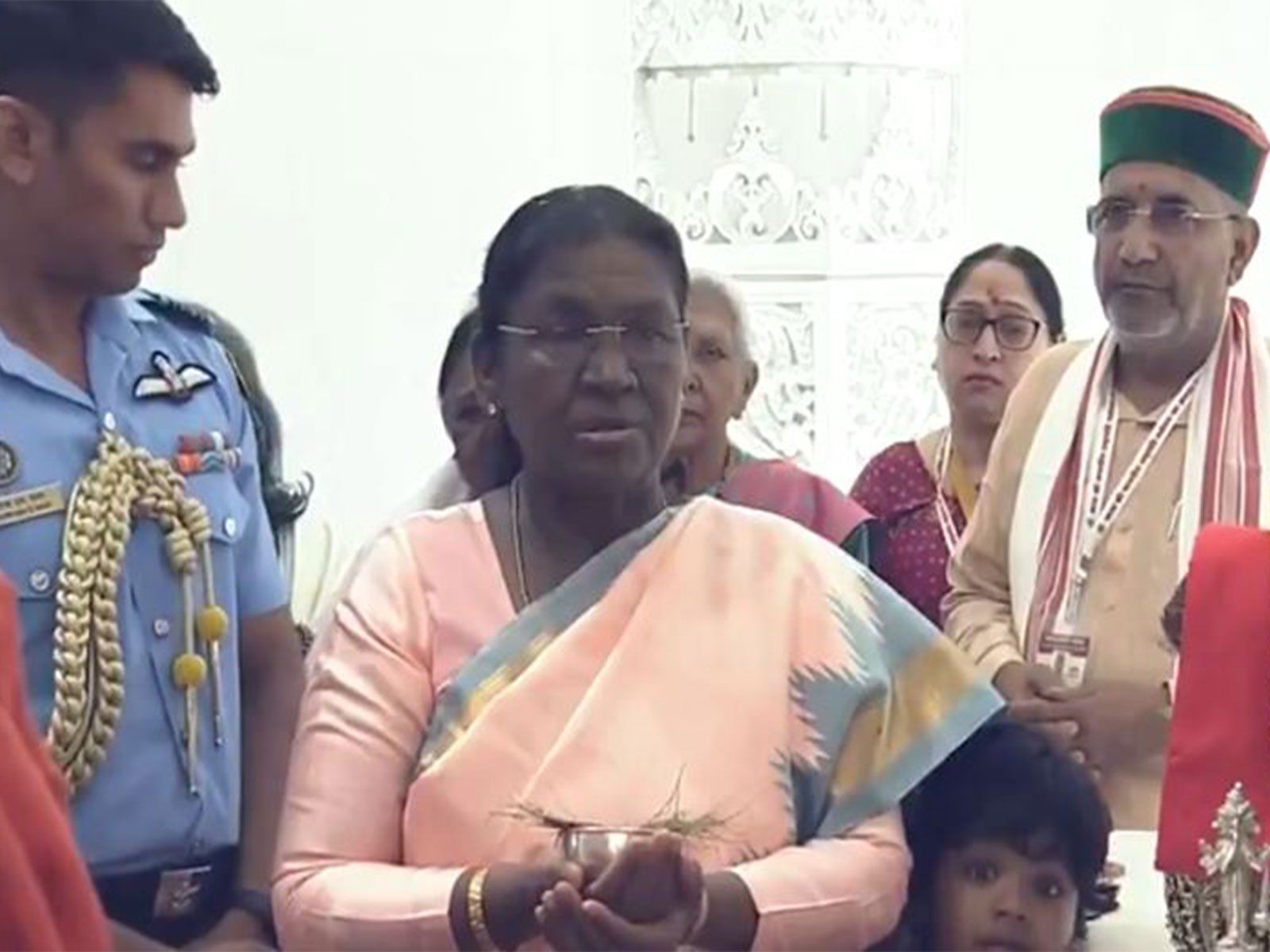 President Murmu installs ‘Ram Yantra’ at Ram Temple in Ayodhya