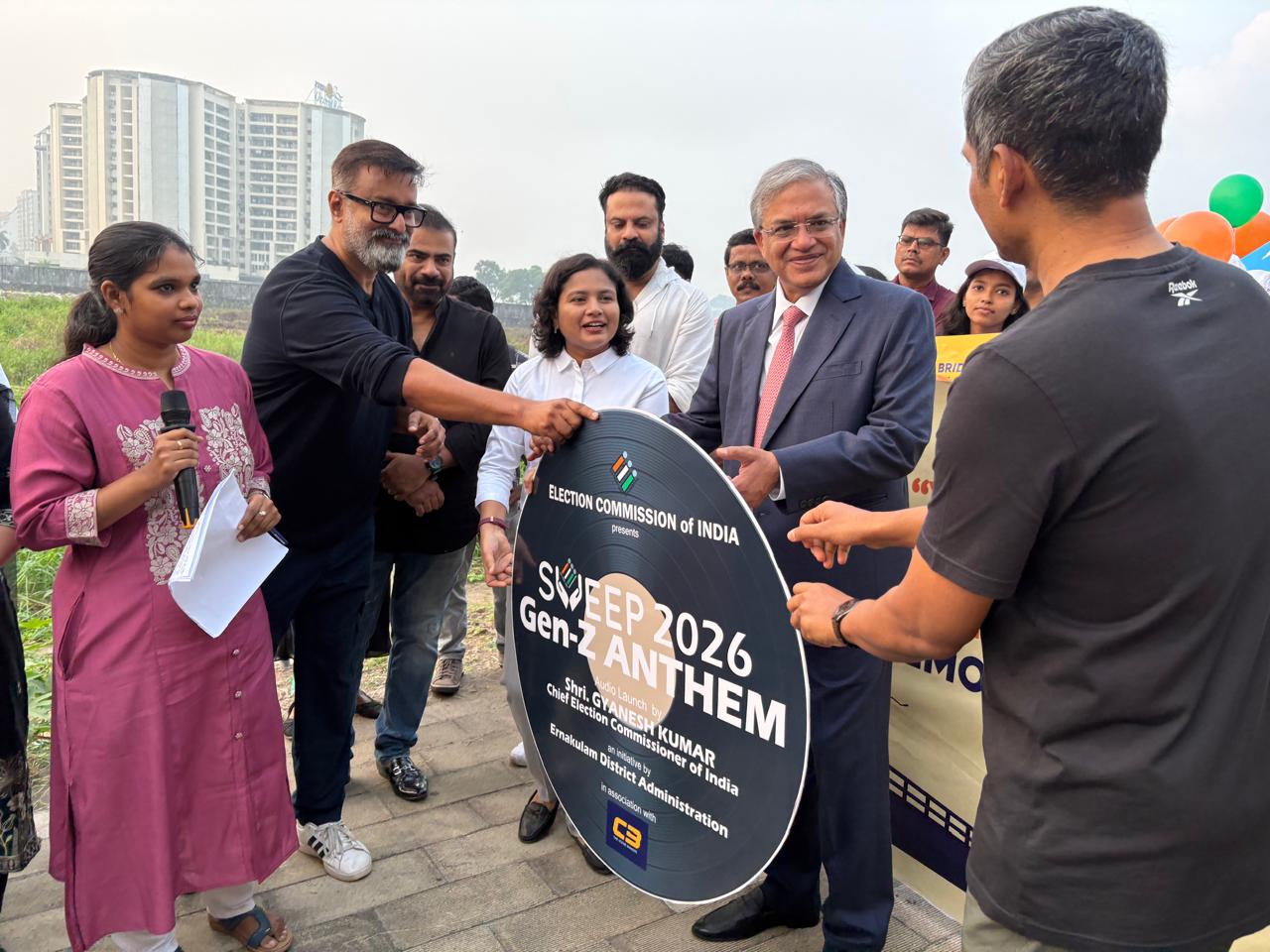 केरल में सीईसी ज्ञानेश कुमार ने लॉन्च किया ‘जेन-जी एंथम’, युवाओं को दिलाई शपथ 