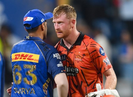 243 रन का लक्ष्य चेज कर SRH ने MI को 6 विकेट से हराया