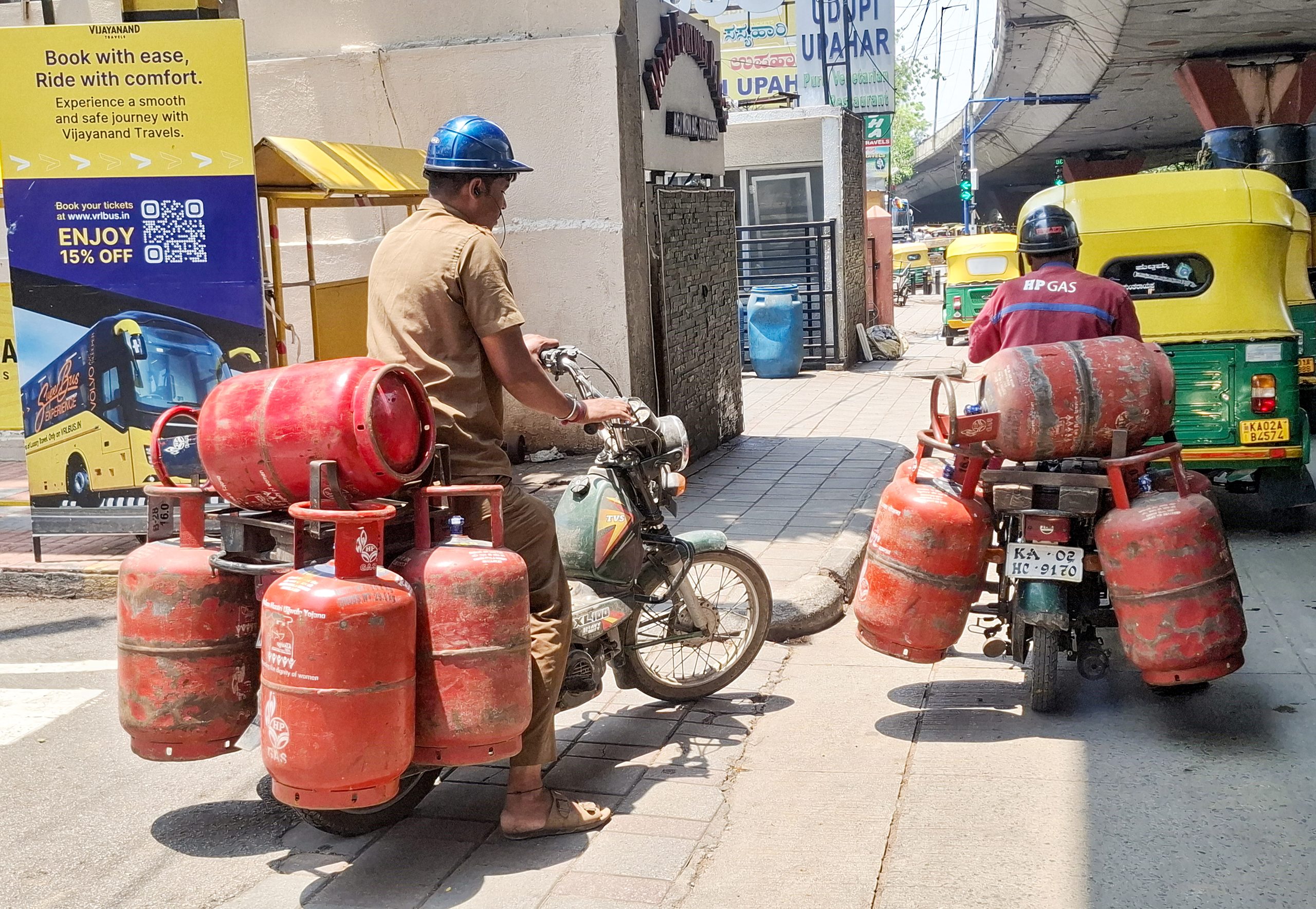 Over 50.8 lakh LPG cylinders delivered in 24 hours as Government assures fuel stability amid West Asia crisis
