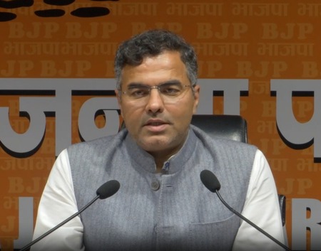 प्रवेश वर्मा का अरविंद केजरीवाल के नए घर पर तंज, कहा- ‘आम आदमी’ नहीं, यह ‘आलीशान आदमी पार्टी’ है