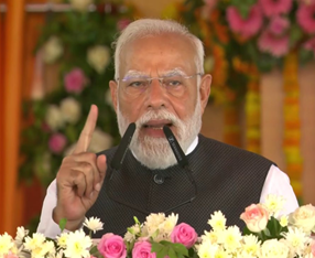 पश्चिम बंगाल में दूसरे चरण के लिए वोटिंग, पीएम मोदी बोले- लोग भयमुक्त होकर दे रहे हैं वोट