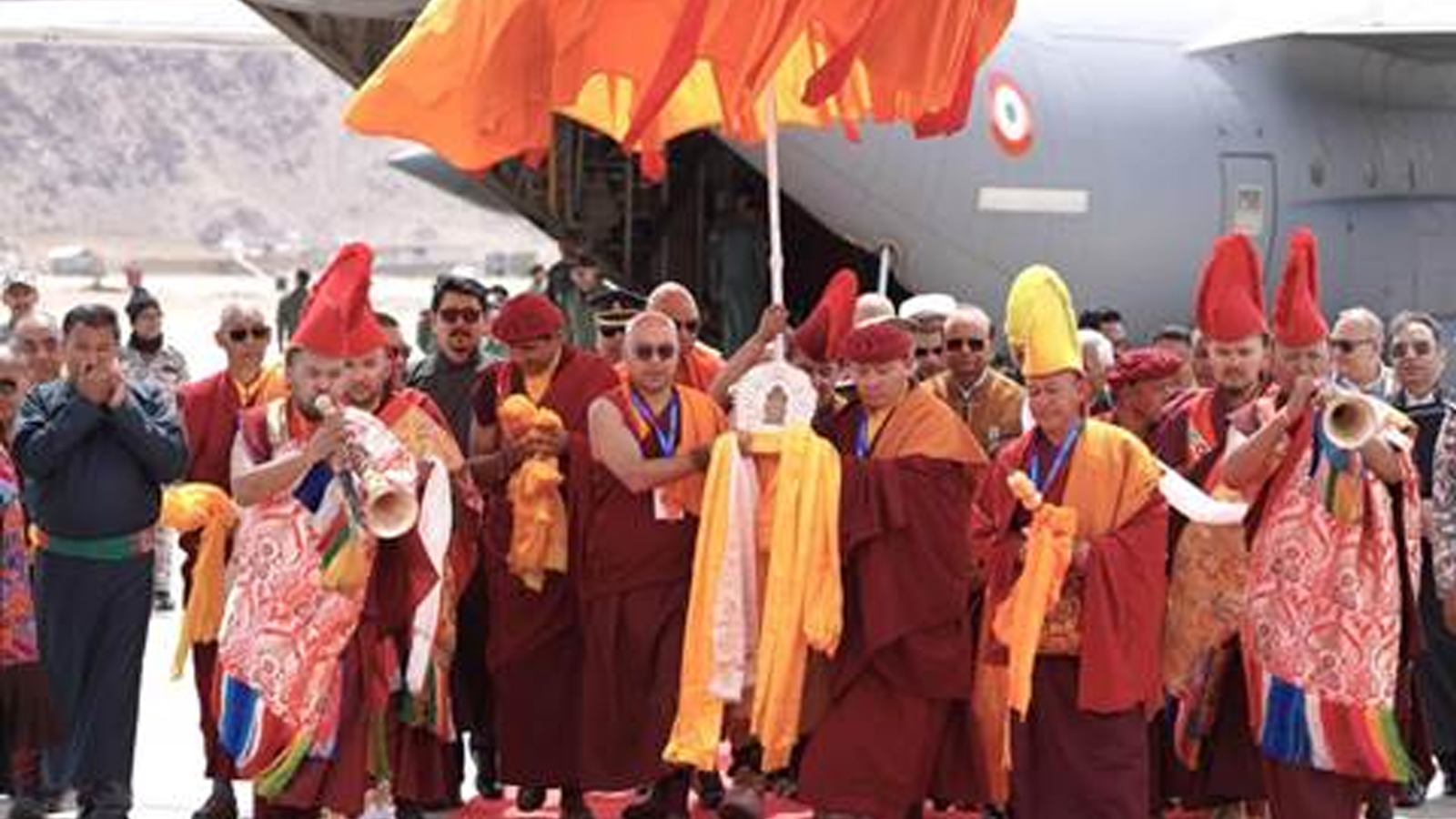 Sacred relics of Lord Buddha arrive in Leh, witnesses historic spiritual gathering