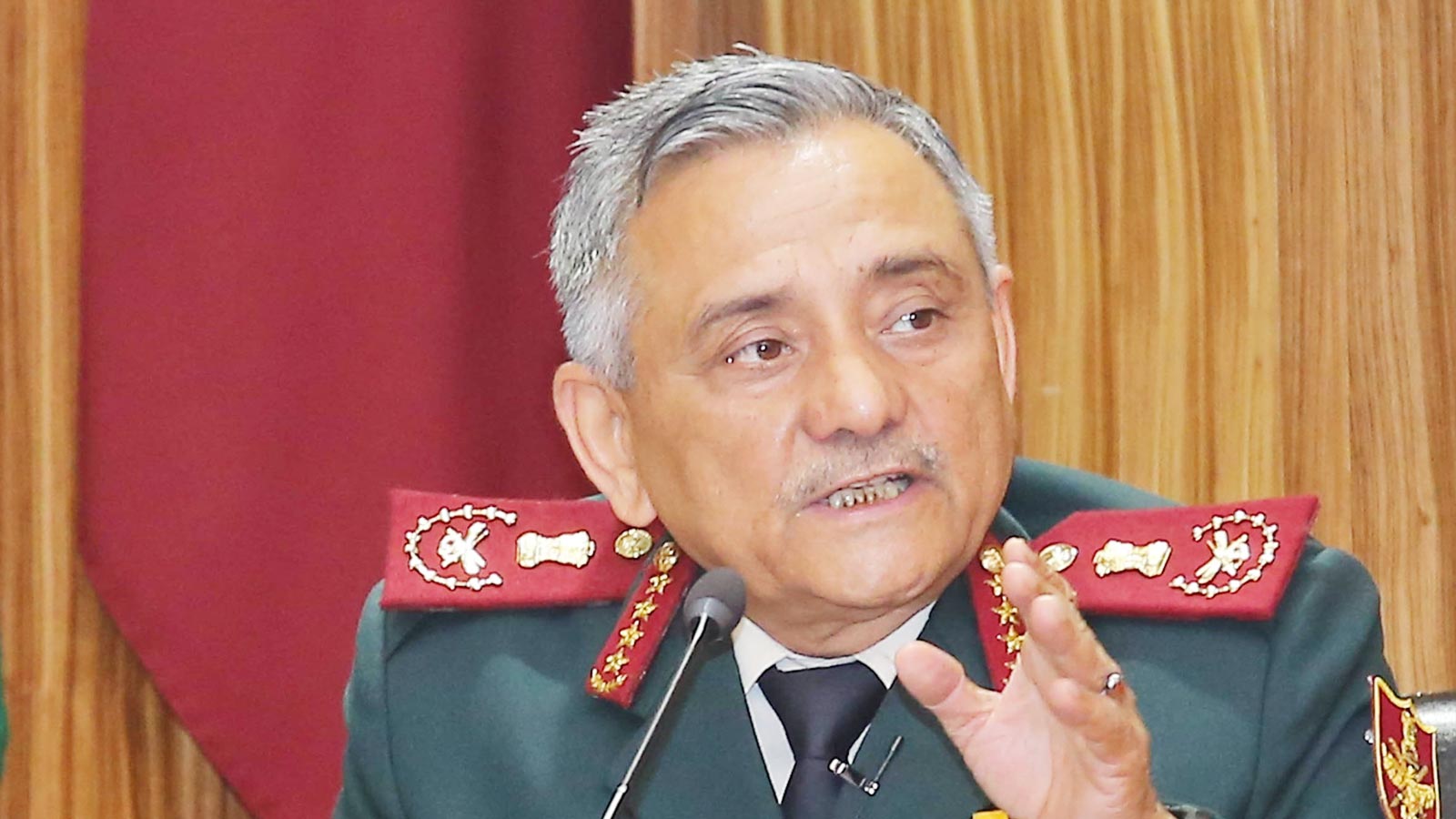 CDS General Anil Chauhan reviews operational readiness of Chinar Corps in north Kashmir