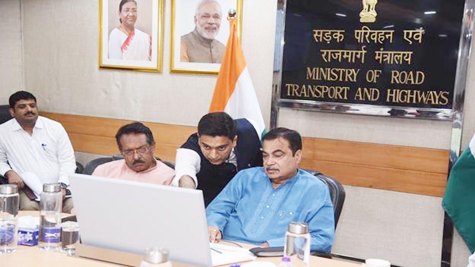 Nitin Gadkari reviews highway projects in Karnataka, Kerala; stresses quality, speed and monsoon readiness