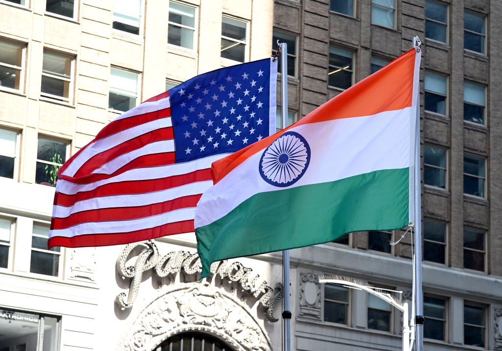 India’s Trade Surplus with US Narrows in FY26, Exports to China Surge