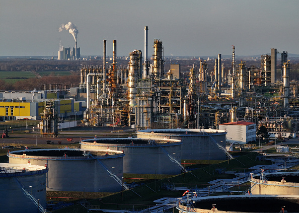 Centre grants full customs duty exemption on critical petrochemical products