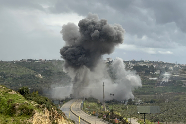 Israeli security cabinet to discuss possible Lebanon ceasefire, senior official says