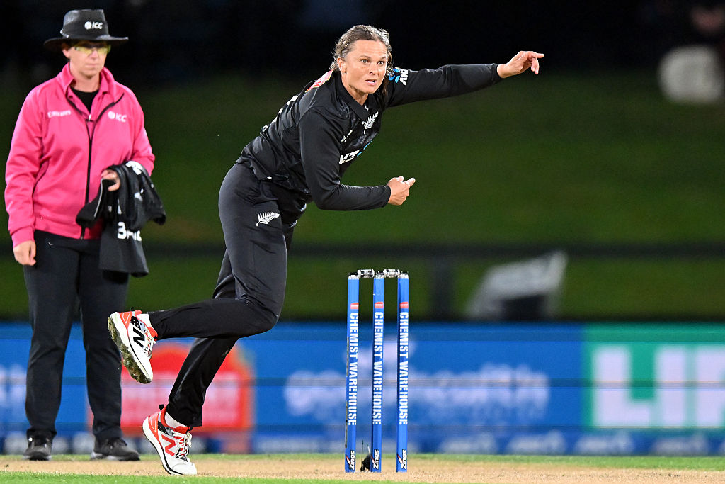 New Zealand great Suzie Bates to end international career after T20 World Cup