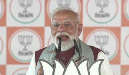 बंगाल चुनाव : पीएम मोदी ने ममता सरकार पर साधा निशाना, बोले- झालमुड़ी मैंने खाई, ‘झाल’ टीएमसी को लगी