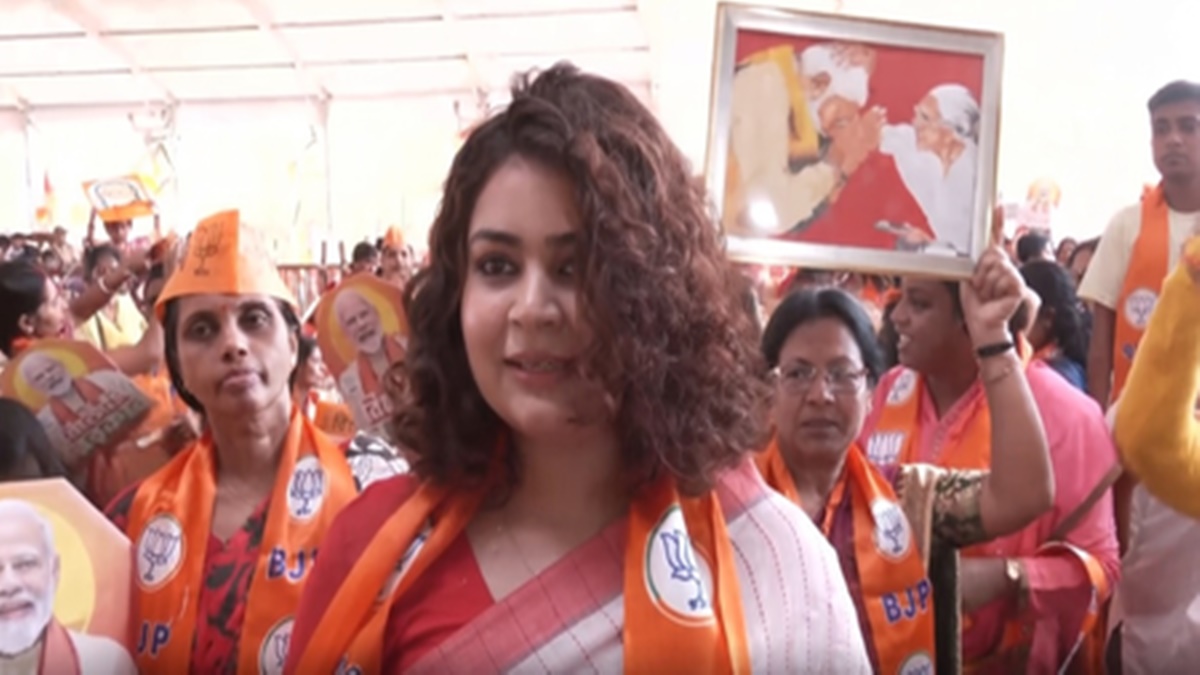पीएम मोदी की रैली में महिलाओं का जोश: बोलीं-पश्चिम बंगाल में चाहिए बदलाव