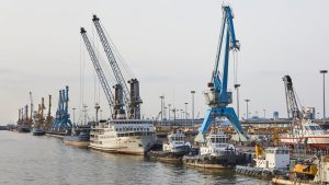 US warns that buyers of Iranian oil could be hit with sanctions