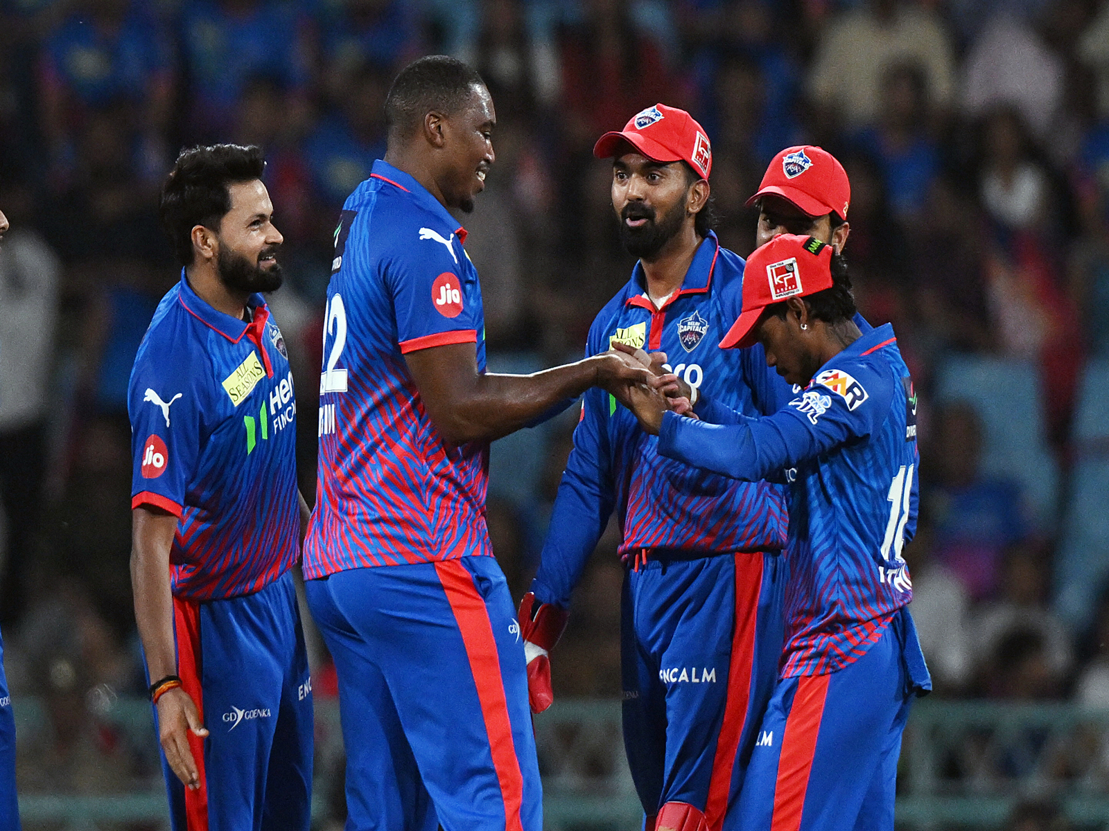 दिल्ली कैपिटल्स ने लखनऊ को 6 विकेट से हराया: IPL 2026