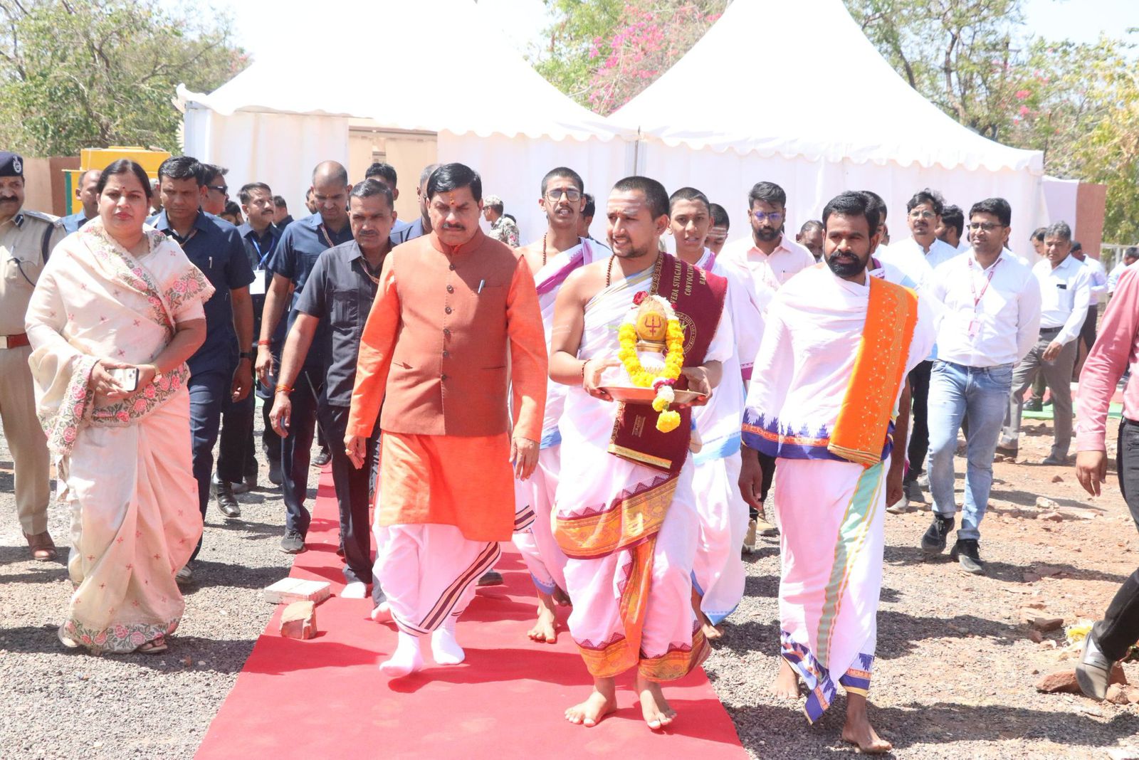 MP CM Yadav inaugurates 5-day ‘Ekatma Parv’ at Omkareshwar, participates in Vedic rituals