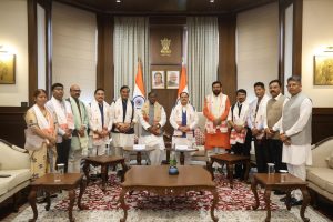हिमंता सरमा ने सरकार बनाने का दावा पेश किया, शपथ ग्रहण समारोह में पीएम मोदी रहेंगे मौजूद
