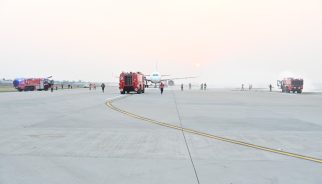 दिल्ली के IGI हवाई अड्डे पर चला ‘अग्नि चक्र’, विमान हादसे के बाद बचाव की तैयारियां जांची गईं