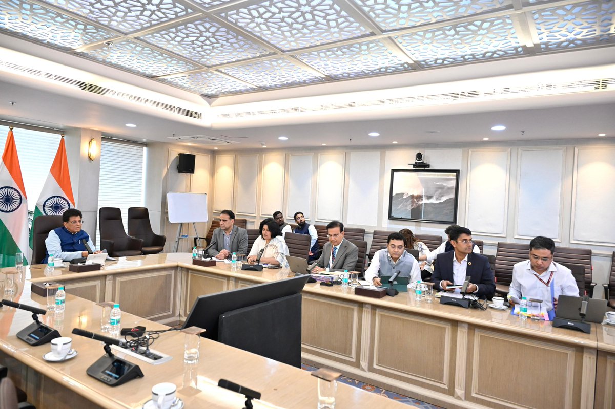 मुक्त व्यापार समझौतों की समीक्षा, पीयूष गोयल ने की बैठक