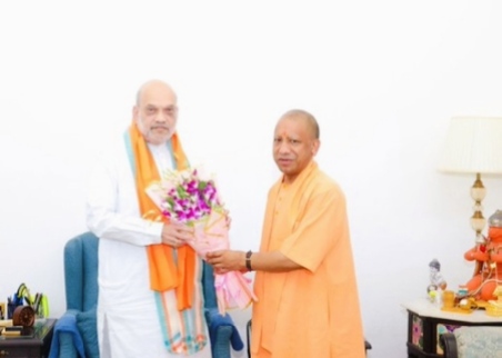 यूपी की राजनीतिक रणनीति पर चर्चा, अमित शाह और नितिन नबीन से मिले योगी आदित्यनाथ