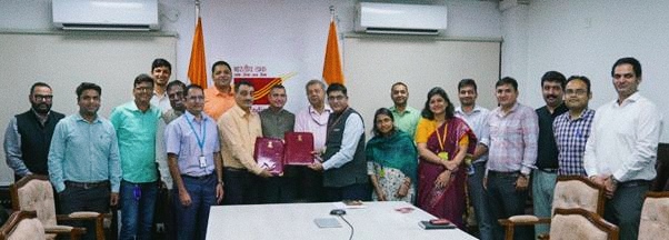 डाक विभाग और फ्लिपकार्ट के बीच समझौता, पूरे देश में अंतिम दूरी तक पार्सल डिलीवरी को मिलेगी मजबूती