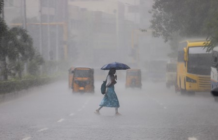 तमिलनाडु के 8 जिलों में मध्यम से भारी बारिश का अनुमान