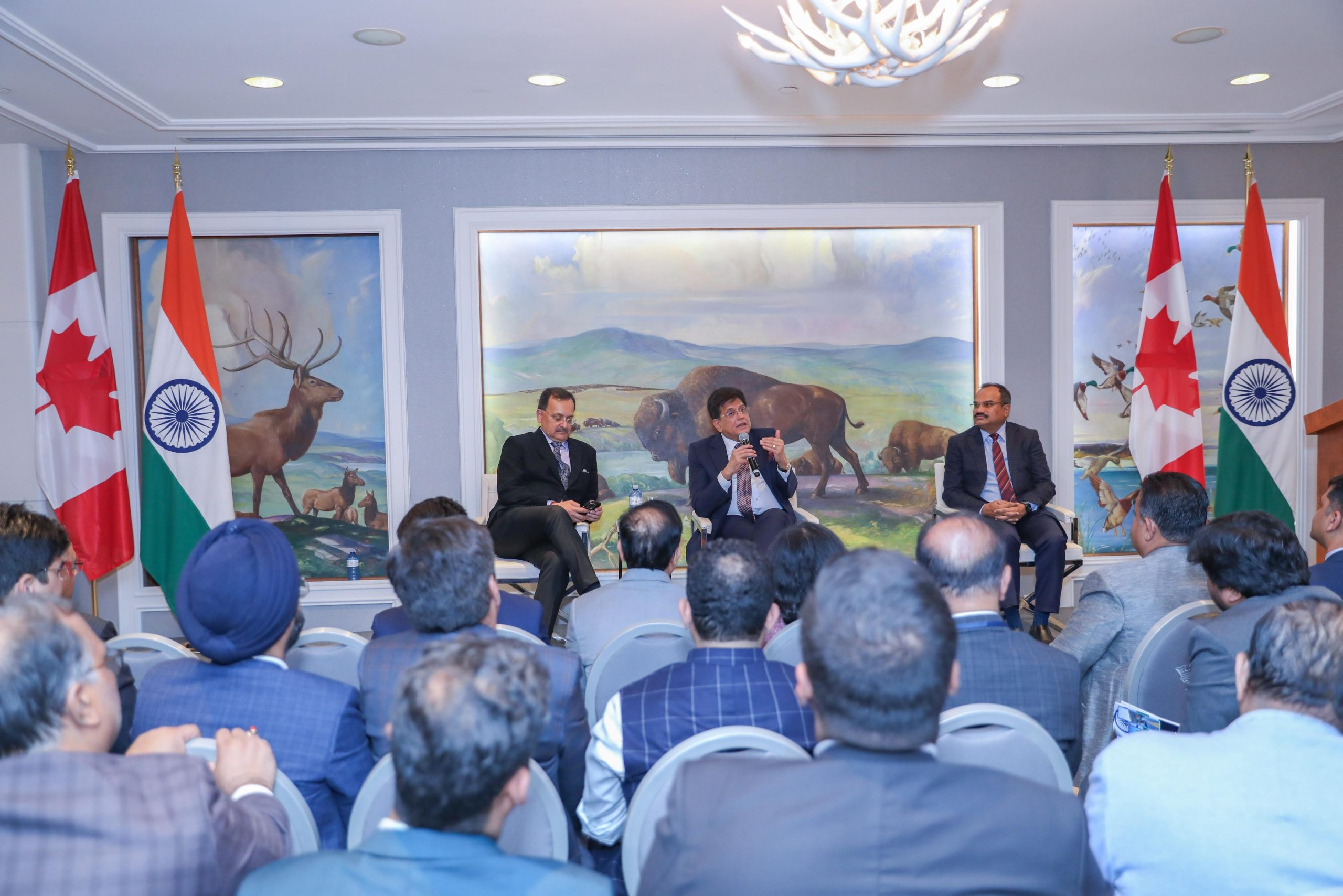 भारत-कनाडा ने व्यापार और निवेश संबंध मजबूत करने पर दिया जोर