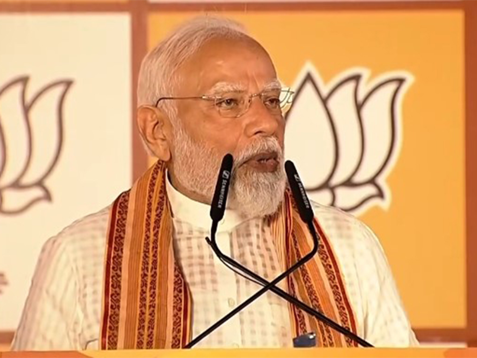 आज बंगाल की जीत के साथ गंगोत्री से लेकर गंगासागर तक कमल ही कमल खिला हुआ है : पीएम मोदी