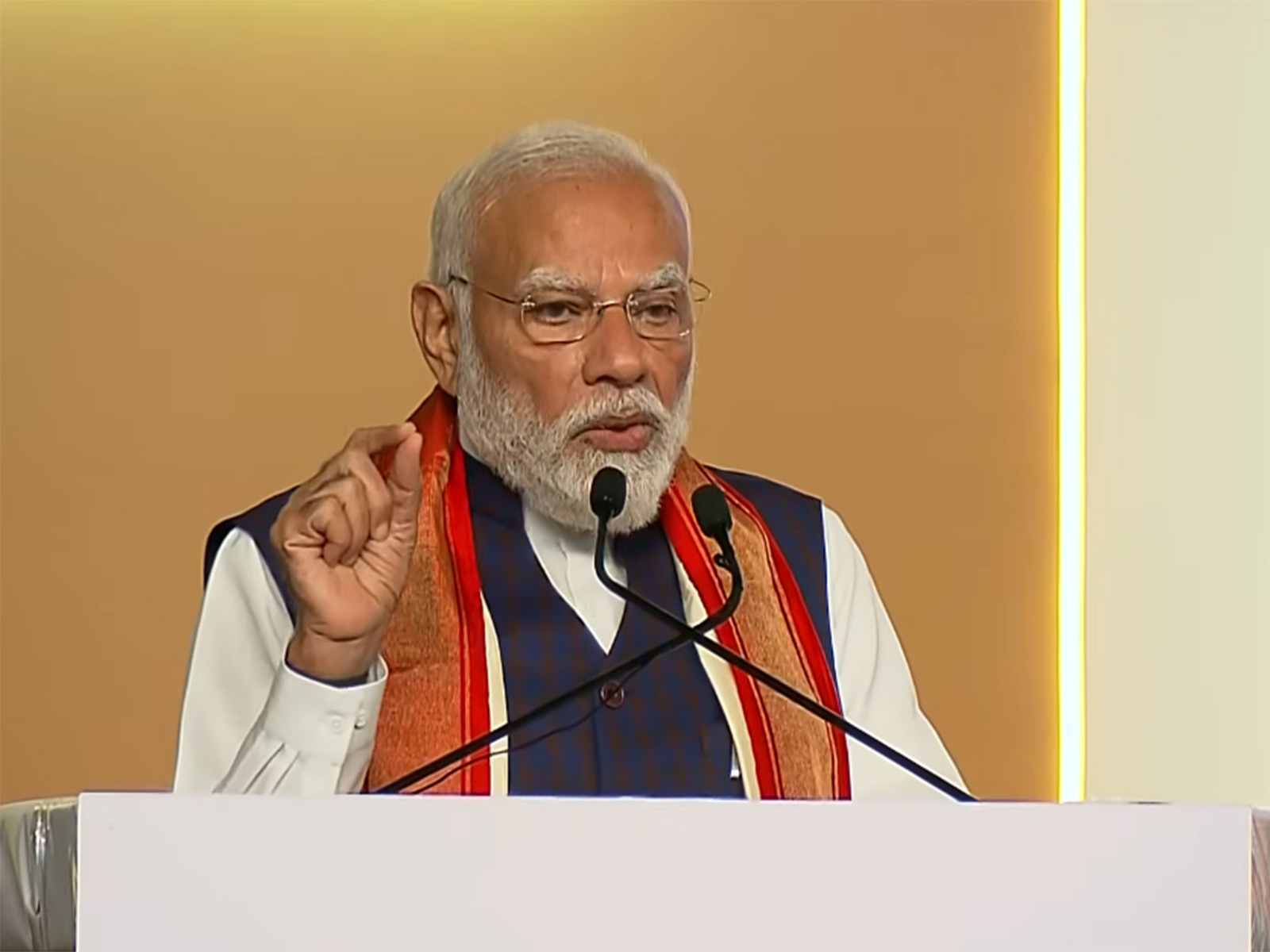 पीएम मोदी ने हैदराबाद में कई विकास परियोजनाओं का शुभारंभ किया, बोले- केंद्र सरकार तेज गति से काम करती रहेगी