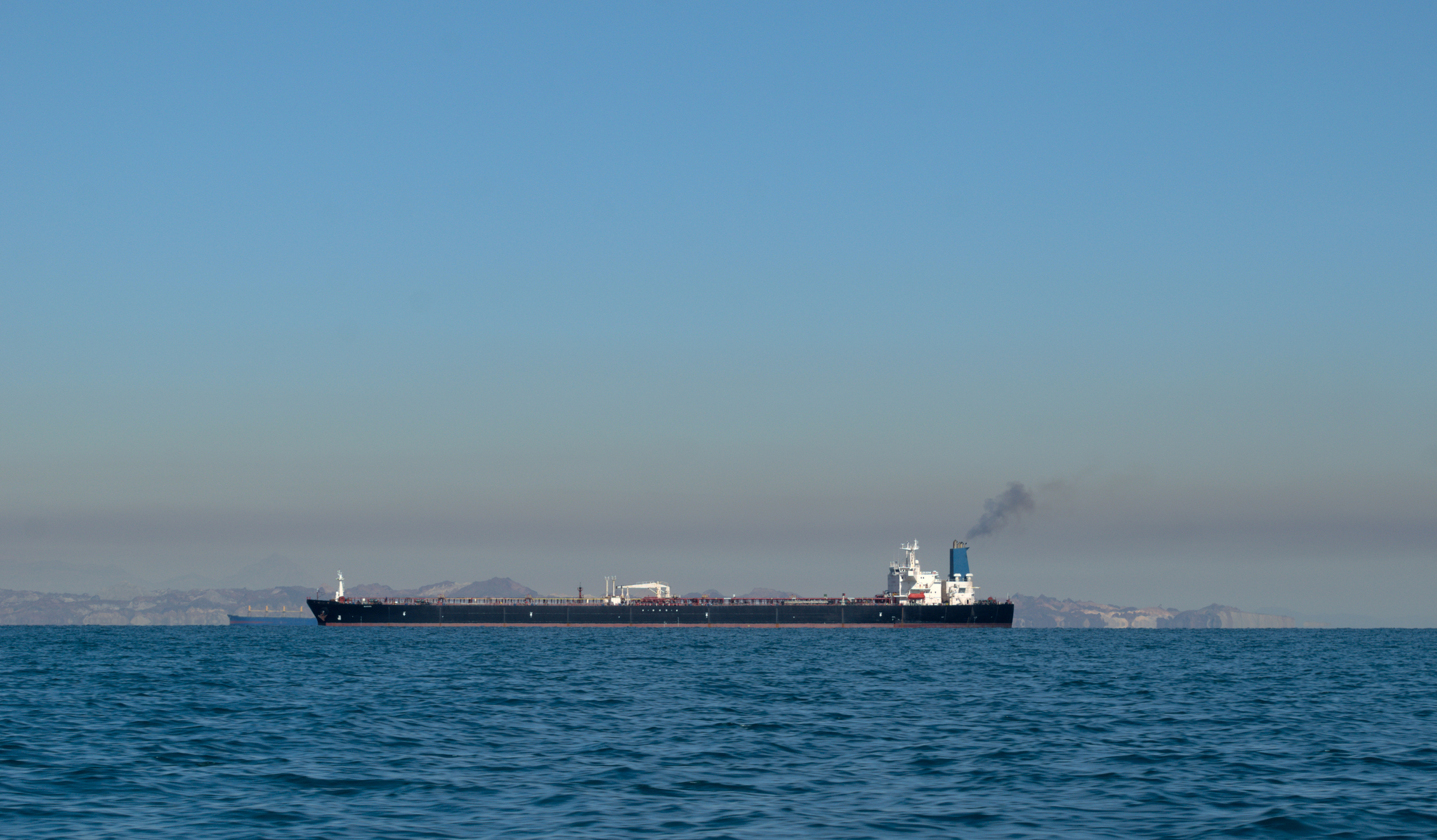 US, Iran no closer to ending war as Qatari tanker sails toward Strait of Hormuz