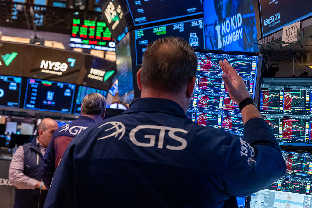 Global stocks hit records on tech earnings, oil slide from prospect of Iran deal