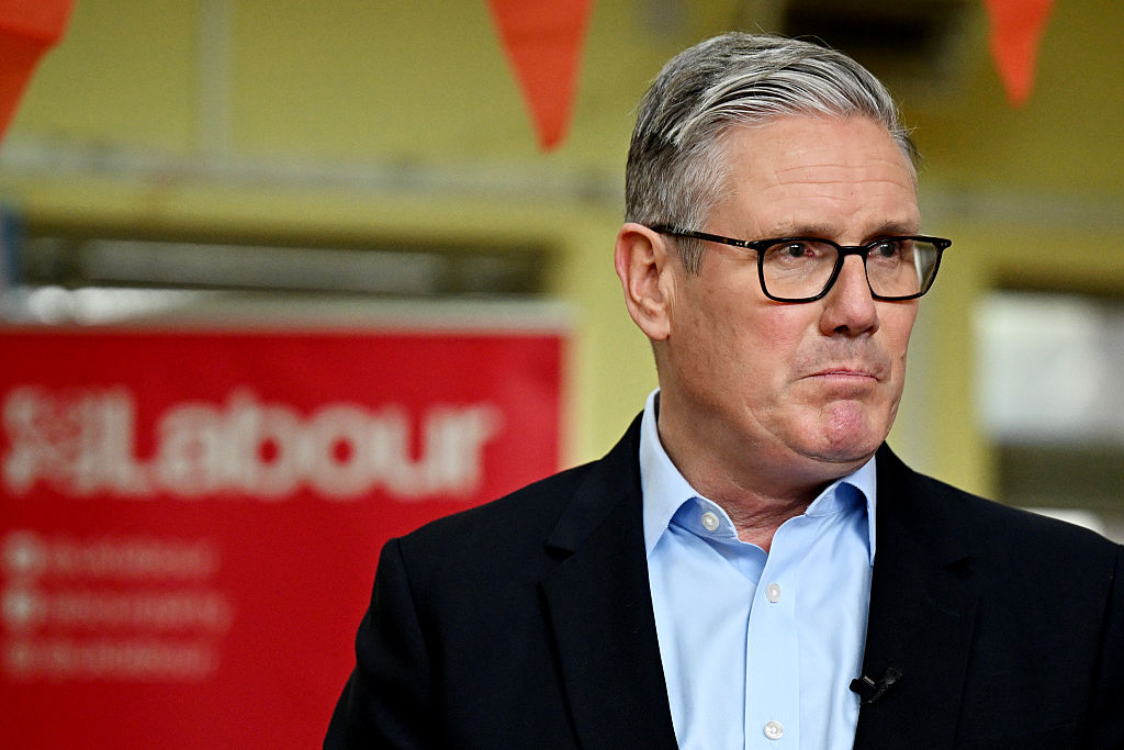 Starmer vows to fight on ahead of possible leadership challenge