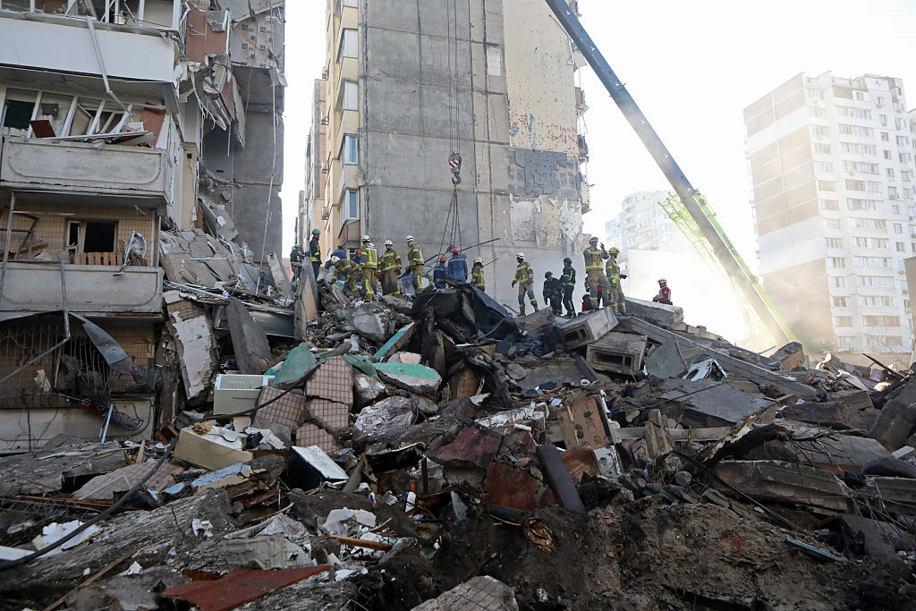 Russian attacks kill one, injure more than 30 in Ukraine overnight, officials say