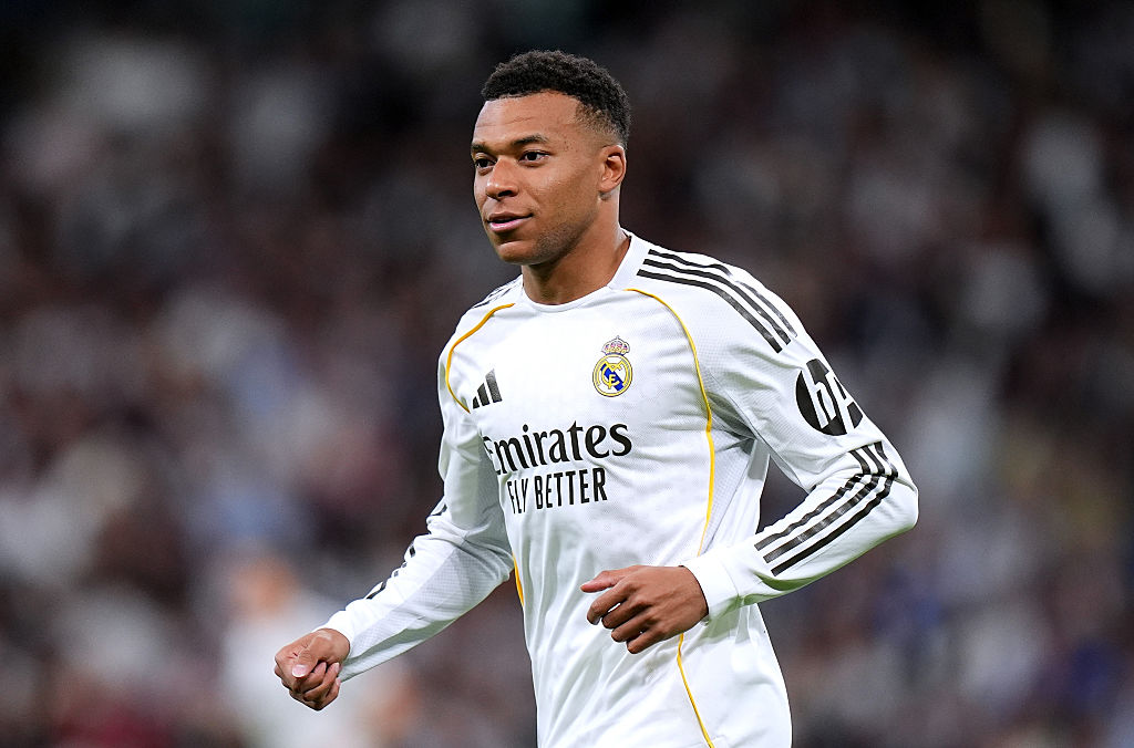 Mbappe booed on return as Real Madrid beat Oviedo 2-0