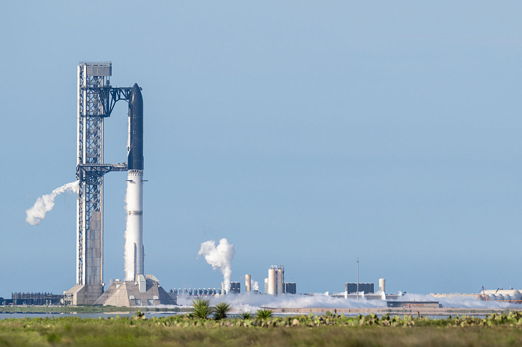 SpaceX scrubs launch of upgraded Starship from Texas, to retry Friday