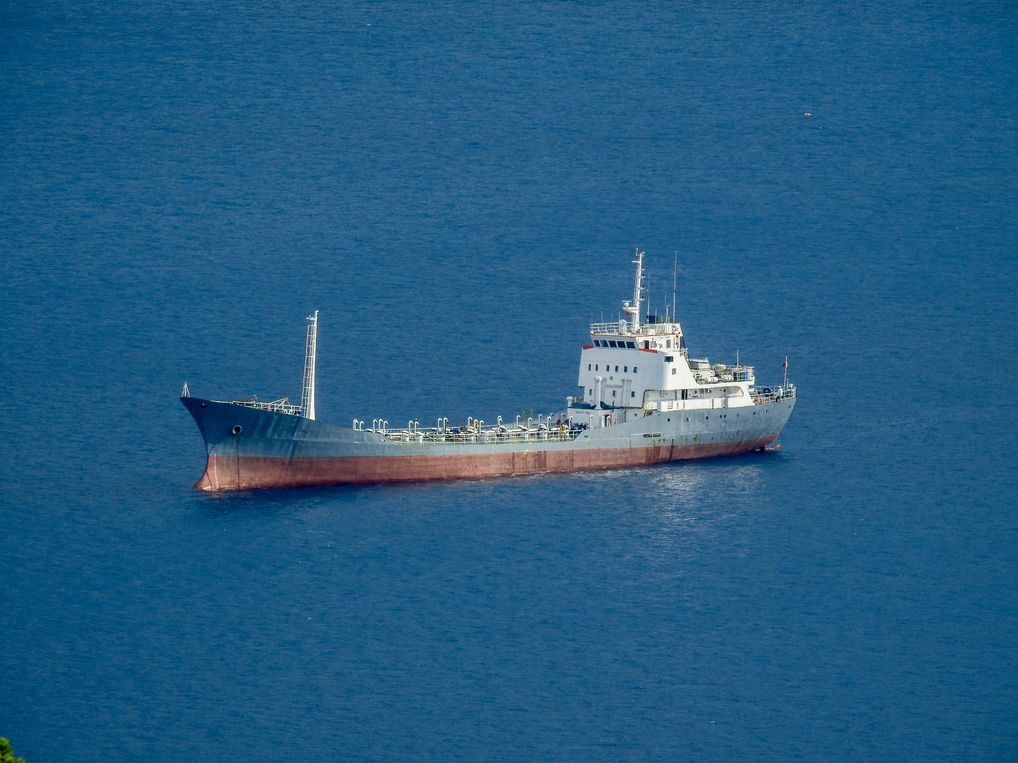 Hantavirus-hit cruise ship heads to Spain after three people evacuated