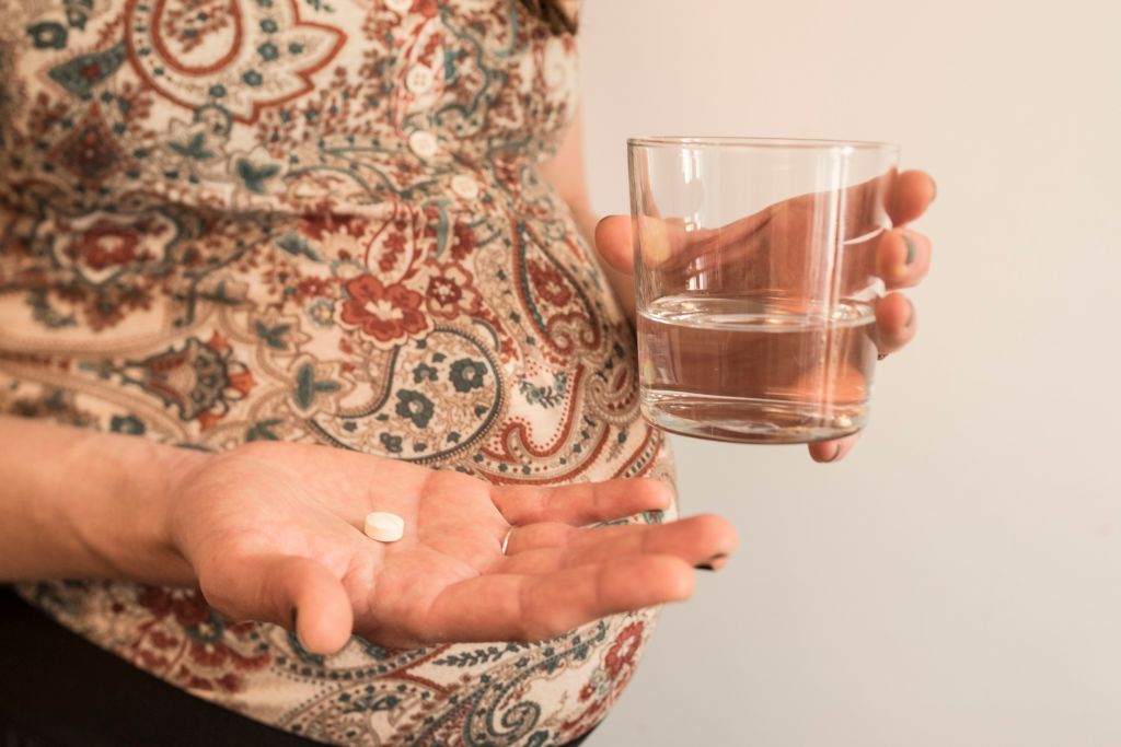 No clear autism link to antidepressant use during pregnancy, large study finds