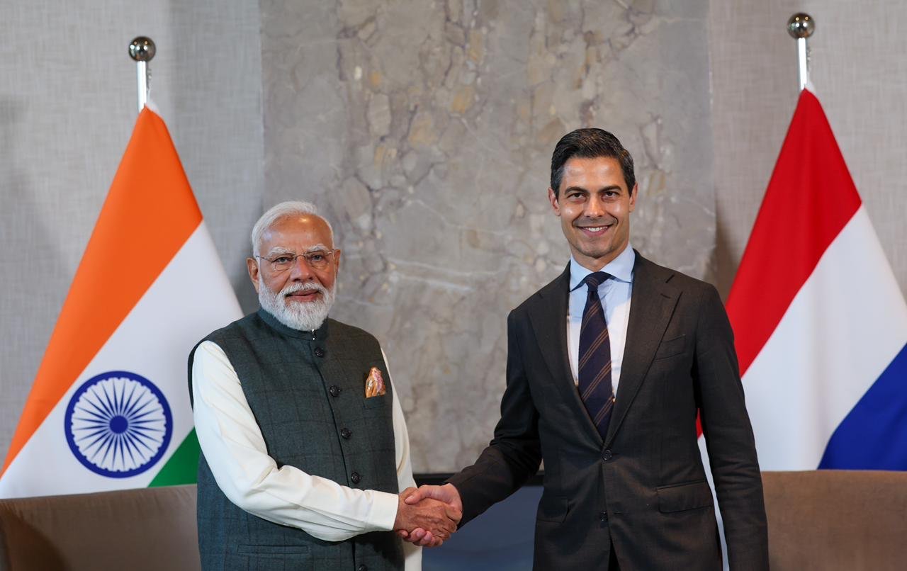 पीएम मोदी और पीएम जेटन ने होर्मुज संकट और पश्चिम एशिया संघर्ष पर की चर्चा