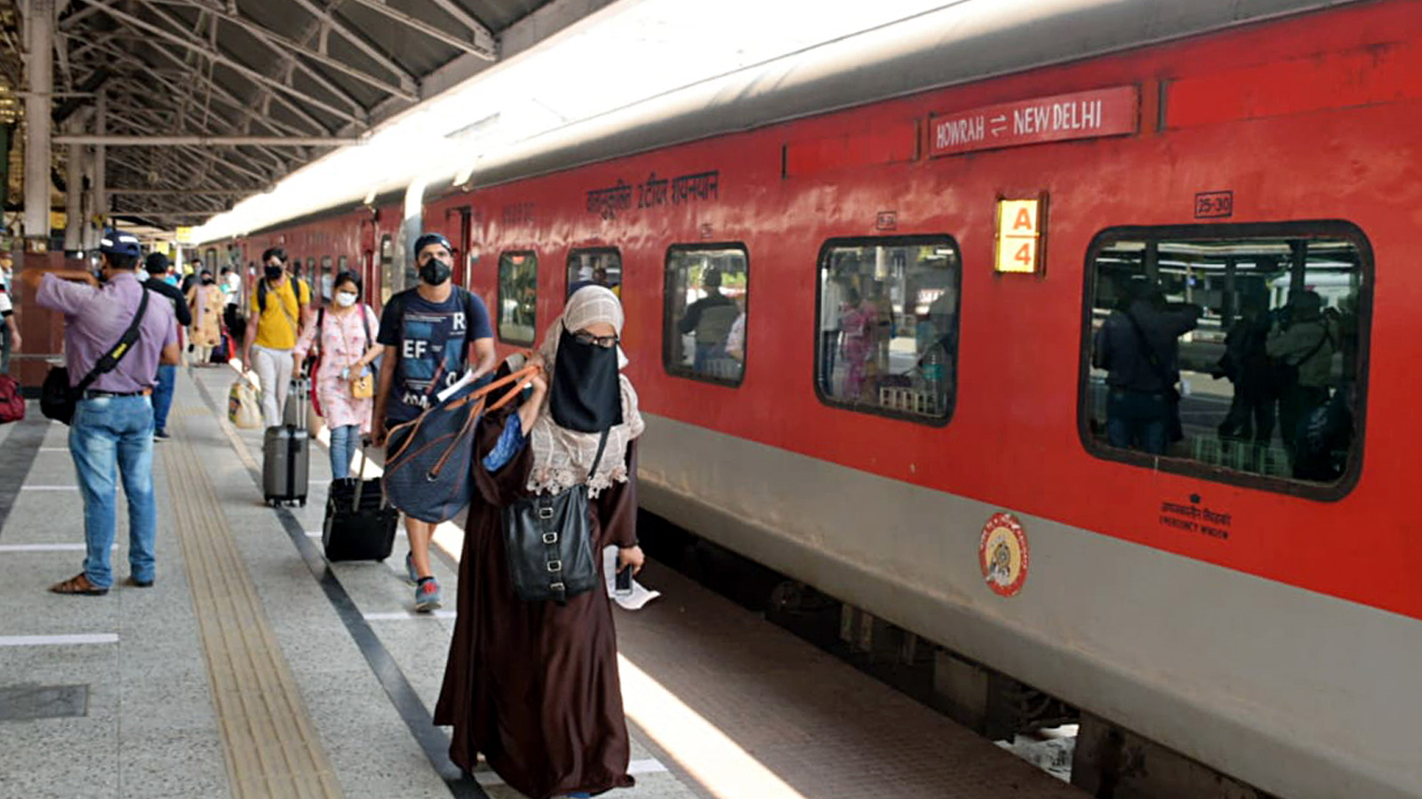 Indian Railways approves Rs 962 crore Kiul-Jhajha 3rd Line Project to boost capacity on Howrah-Delhi corridor