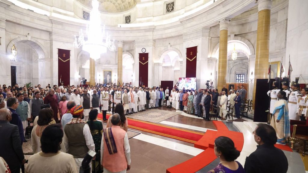 Modi-Padma-2