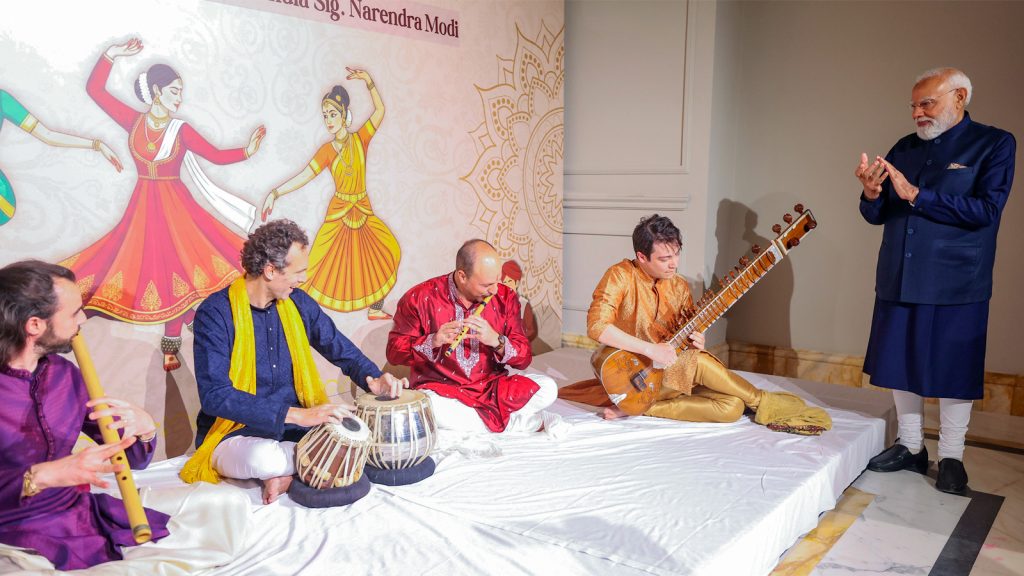 PM-Modi-italy-music-1