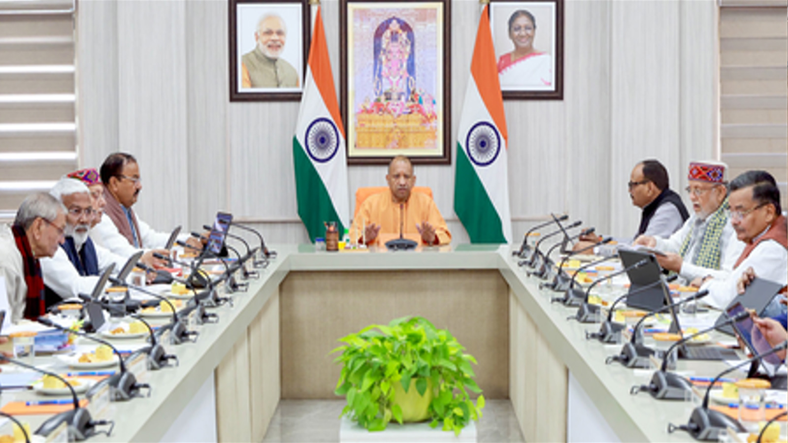 UP Cabinet clears metro expansion, approves OBC commission