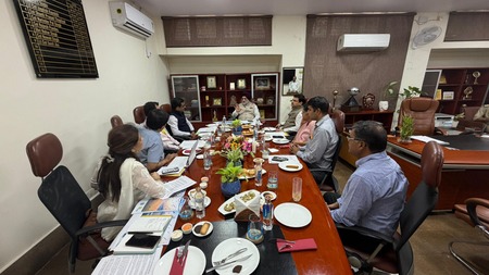 उपराज्यपाल संधू ने दिल्ली के पर्यावरण और बुनियादी ढांचे से जुड़ी परियोजनाओं की समीक्षा की
