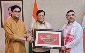 पश्चिम बंगाल को समुद्री हब बनाने के लिए 19,209 करोड़ रुपए की योजना, सर्बानंद सोनोवाल ने सुवेंदु अधिकारी से की चर्चा